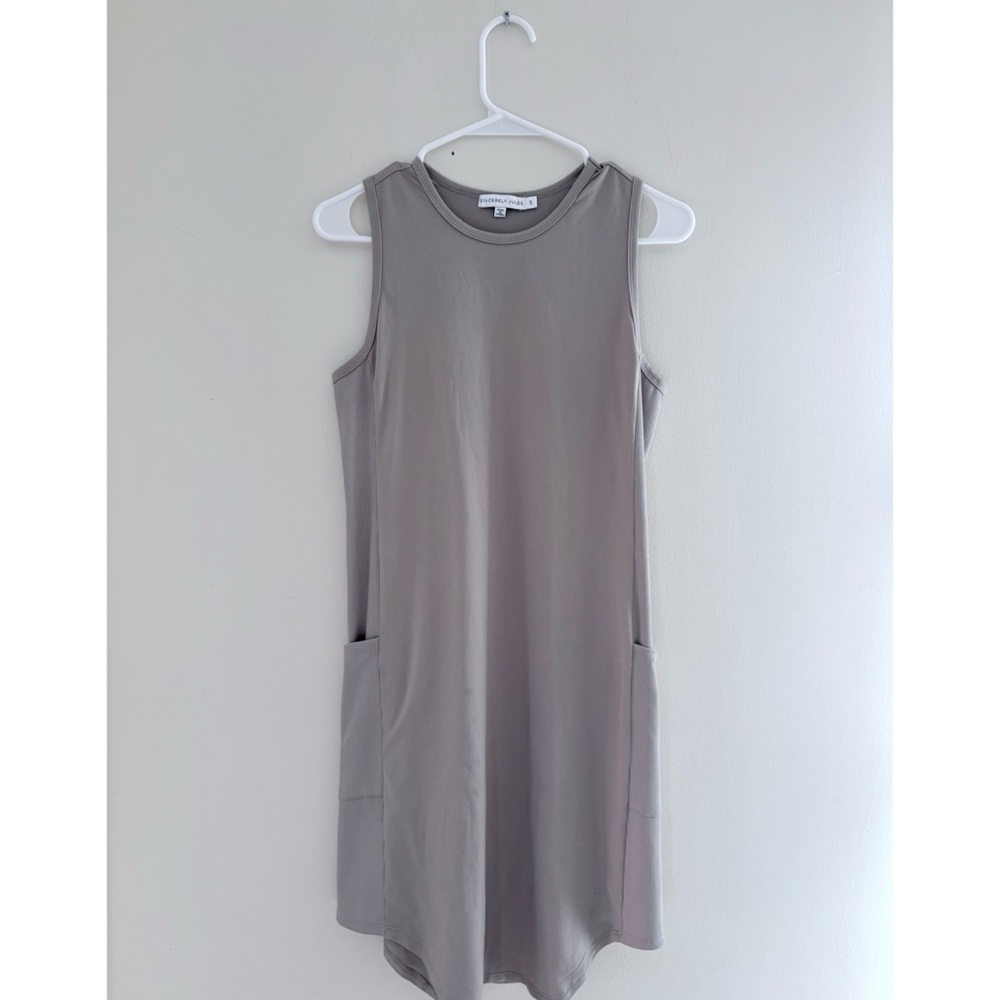Sincerely Jules Tan Sleeveless Crew Neck Sheath Dress